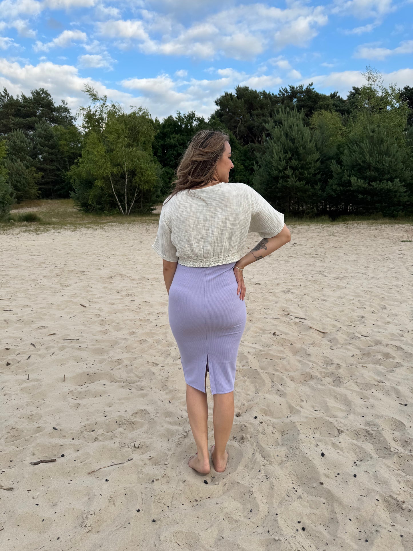 Rok Carina Lila