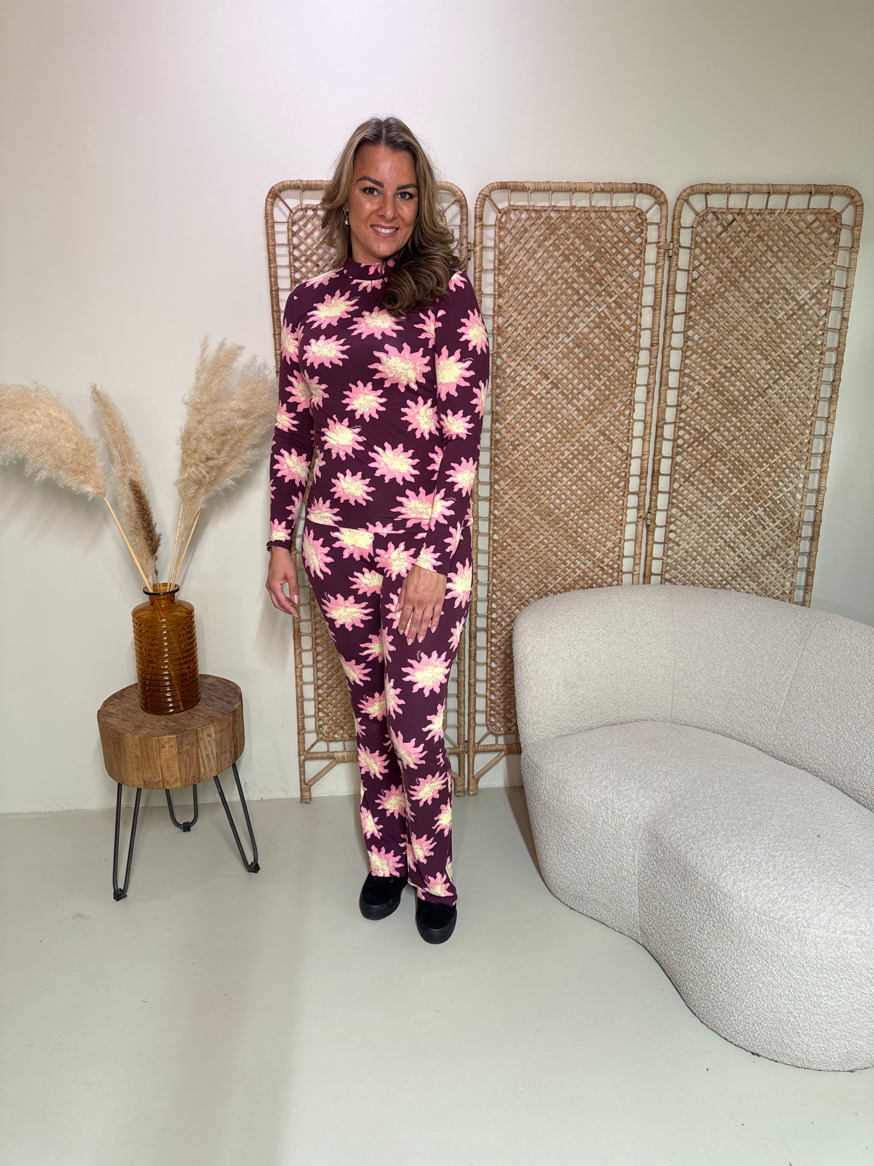 Weiche Flare-Leggings Livia Dots Beige