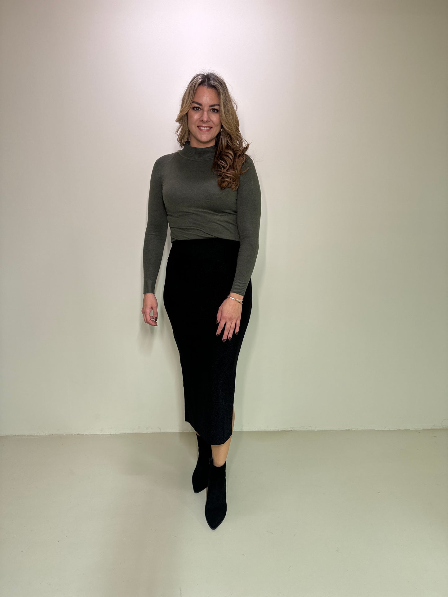 Oberst Mirthe Groen