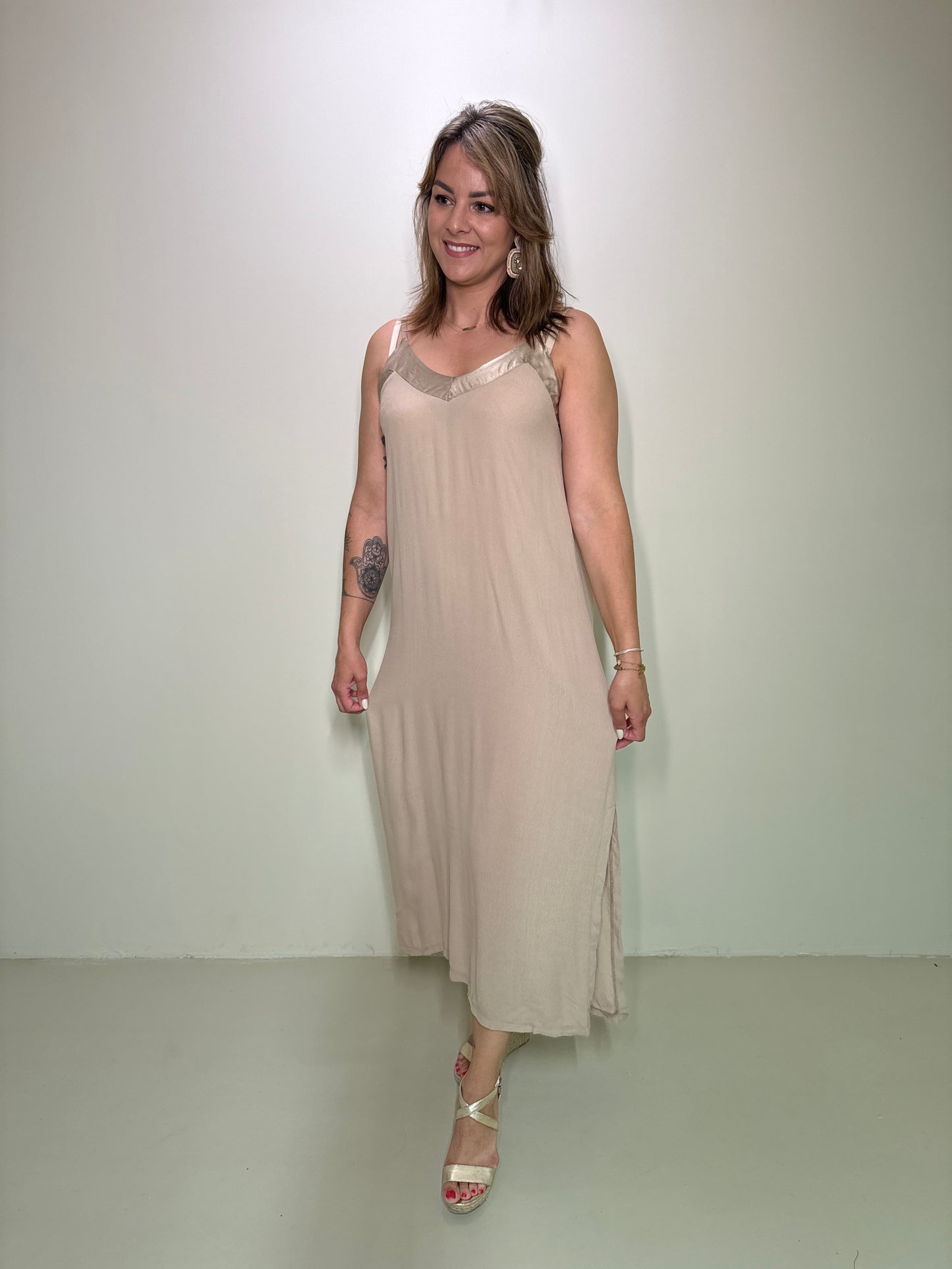 Kleid Flo Beige