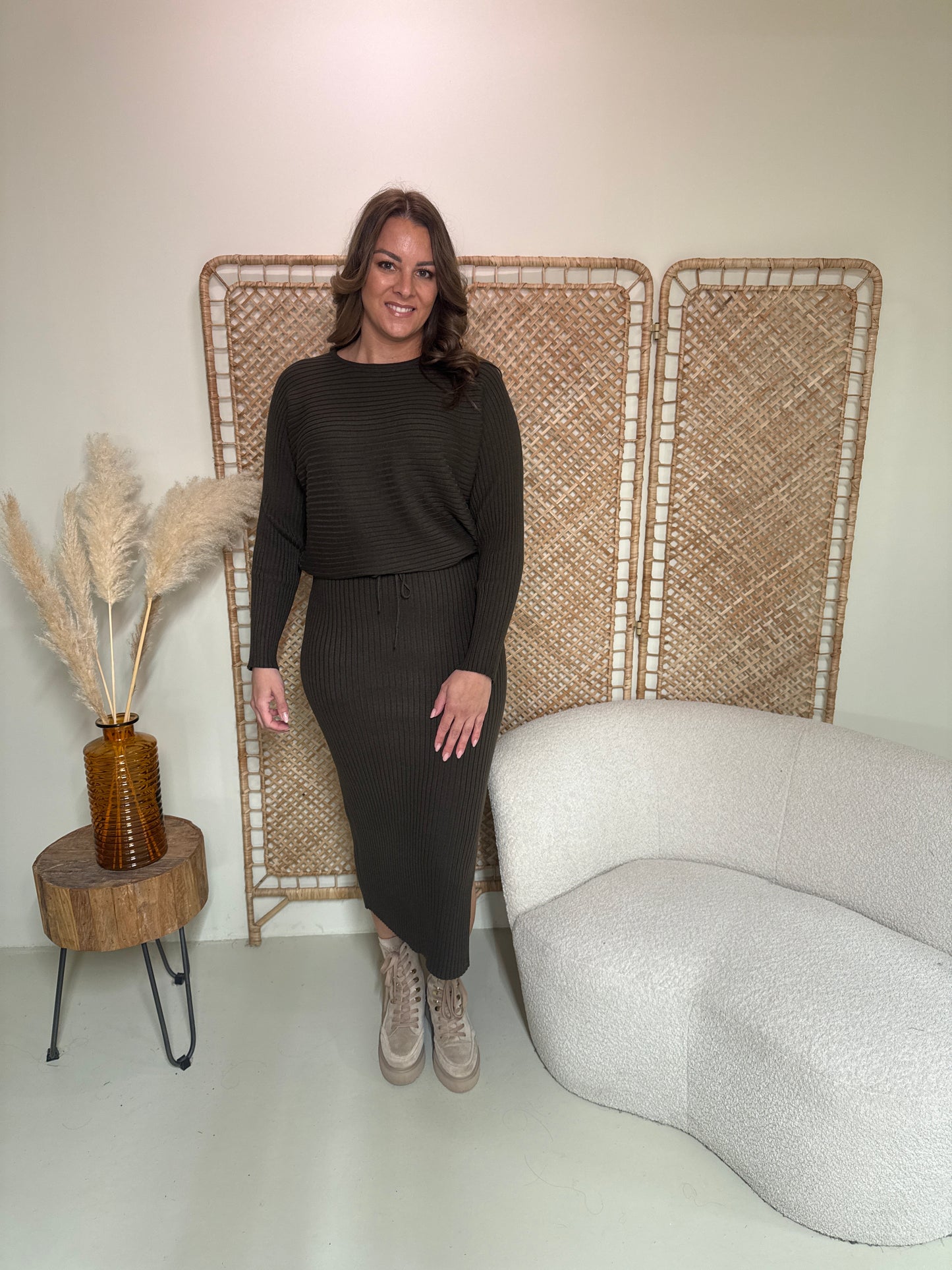 Stellen Sie Brit Black ein