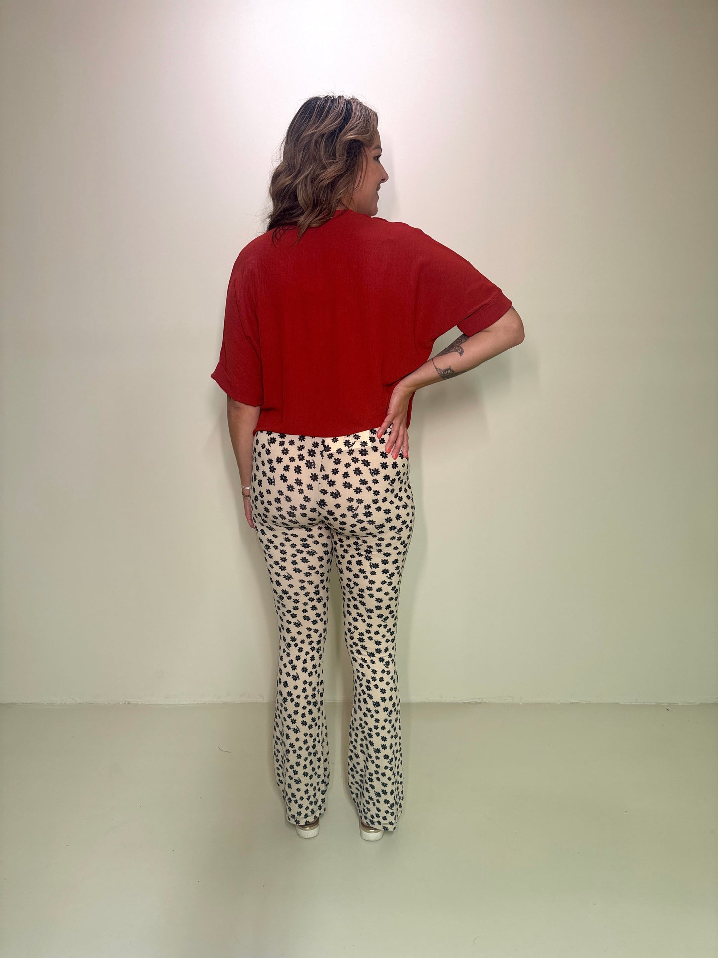 Weiche Flare-Leggings Livia Dots Beige
